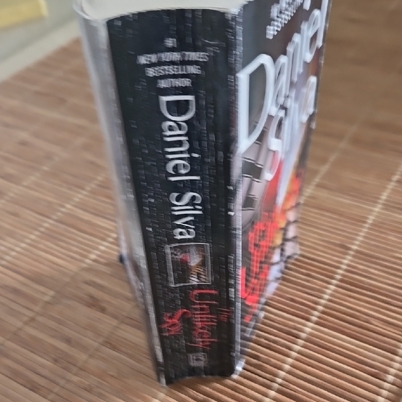 🌴3/$10 Paperback - Picture 4 of 8